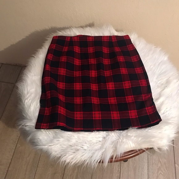 Plaid skirt - Picture 5 of 7